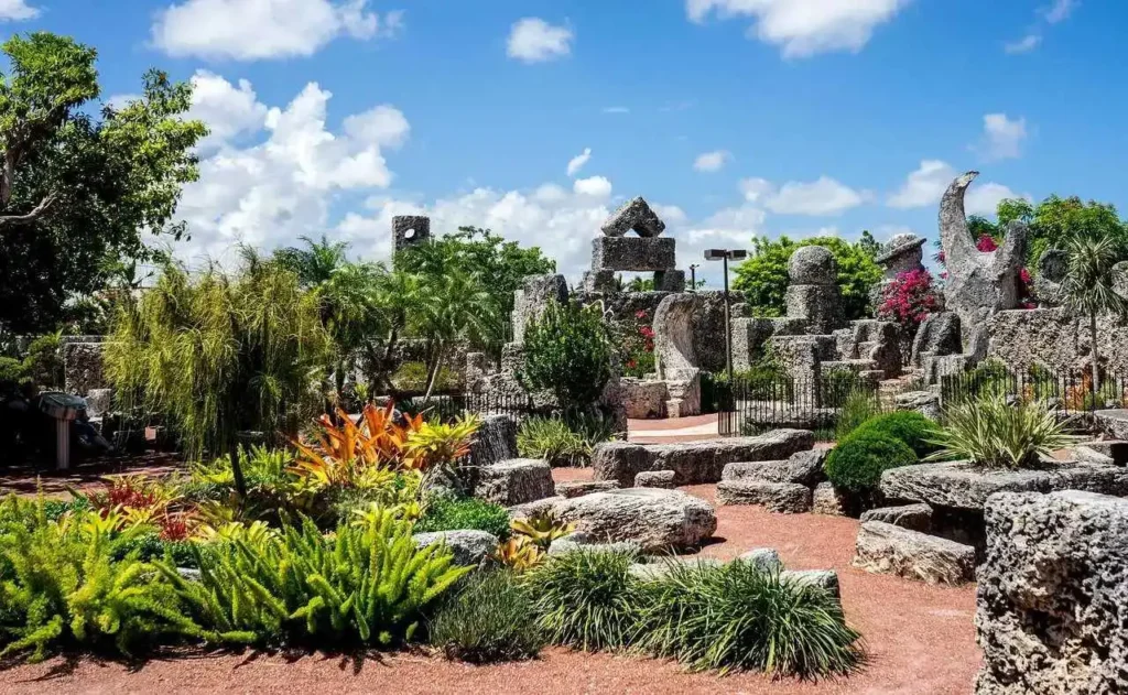 Coral Castle, Homestead 